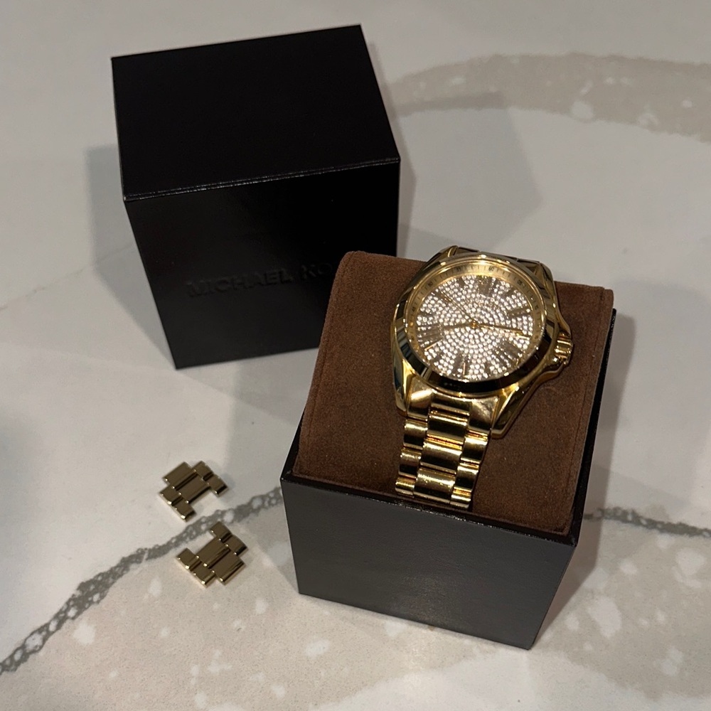 Michael Kors Gold Watch - Picture 2 of 3